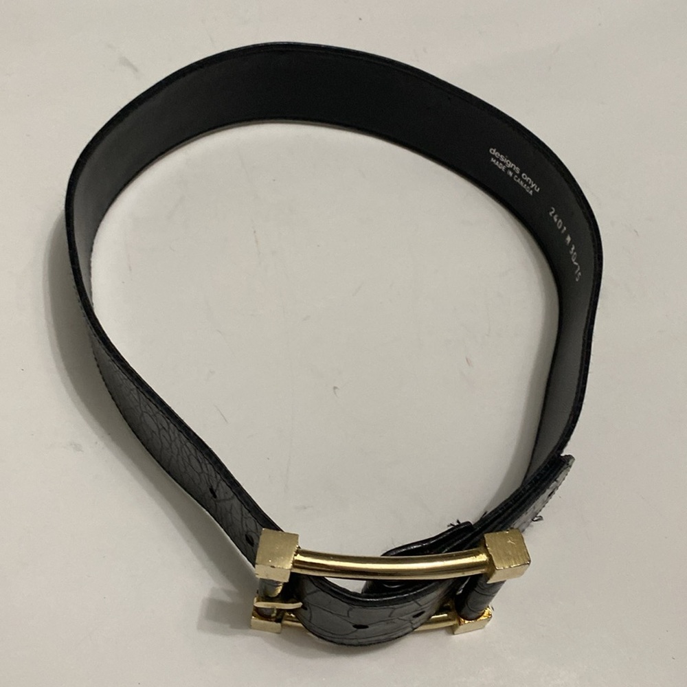 Black WIDE Belt with Croc design and Gold Buckle - Picture 6 of 14